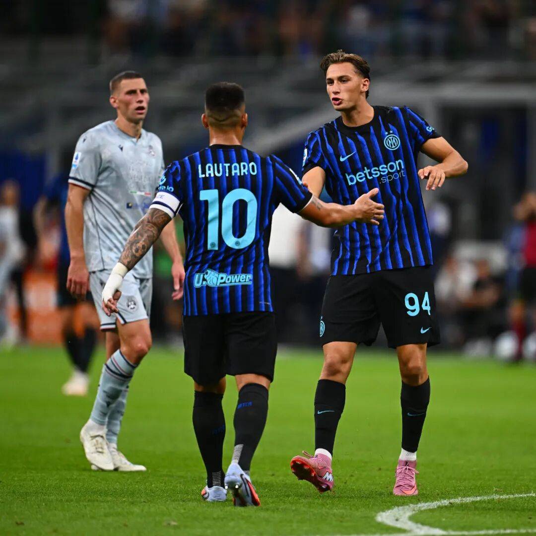 关于国际比赛日阿贾克斯伤情更新：亚冠节点到来；话题不断；训练强度明显提升的信息