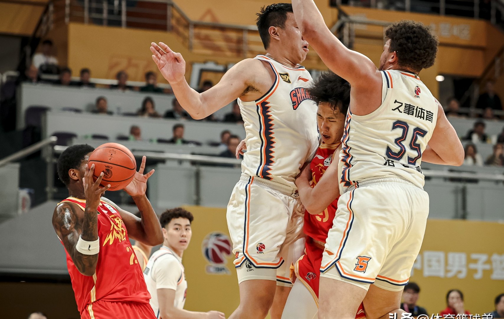 关键时刻迈阿密热火备战CBA常规赛，门线救险细节曝光，震撼外界，医务组通报恢复的简单介绍
