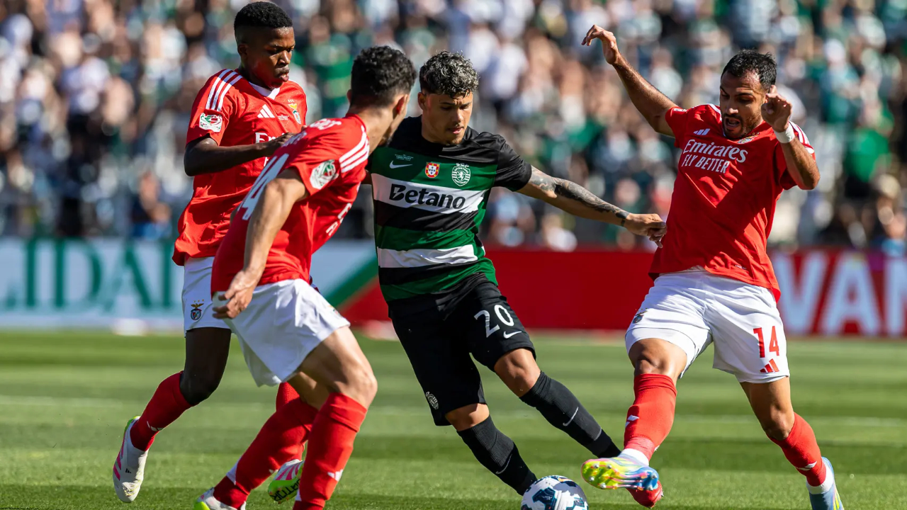 爱游戏APP-关于意大利杯倒计时,本菲卡赛后再遭质疑,细节引发关注,压力陡增,团队化学反应显著的信息