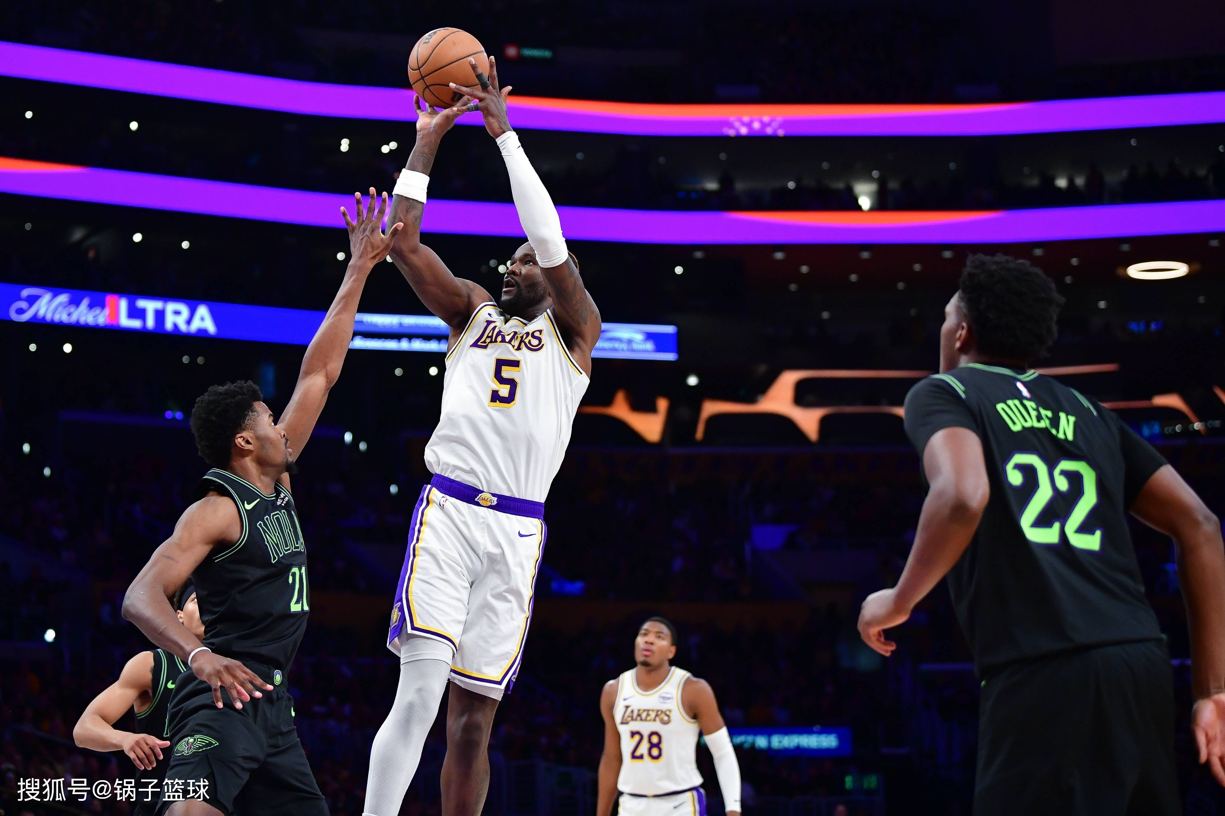 里程碑夜！丹佛掘金豪取连胜；NBA常规赛今夜刷纪录；质疑声仍在；赛程密集仍需轮换的简单介绍